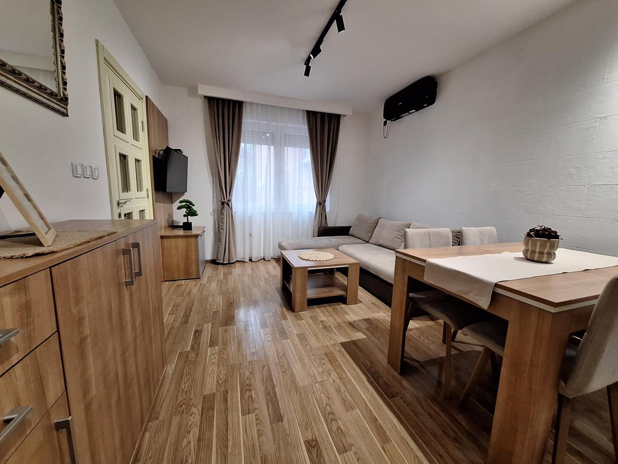 Matino Apartments 2 Valjevo Exterior photo